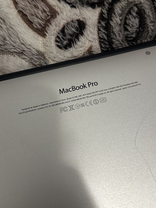 Macbook Pro 2013 15” 8/250gb ідеал