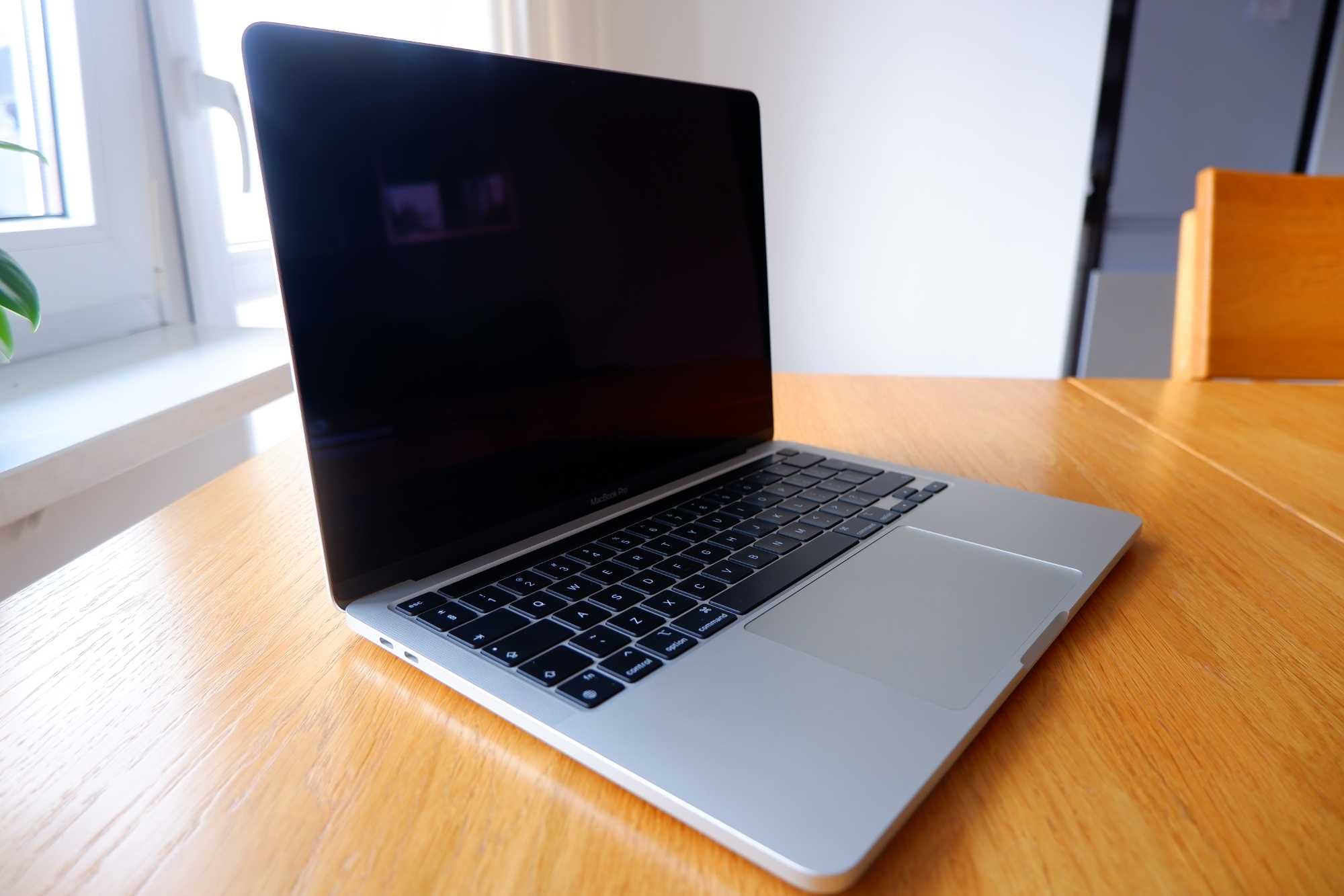 MacBook Pro 13" M1/16GB/512GB Silver (na gwarancji)