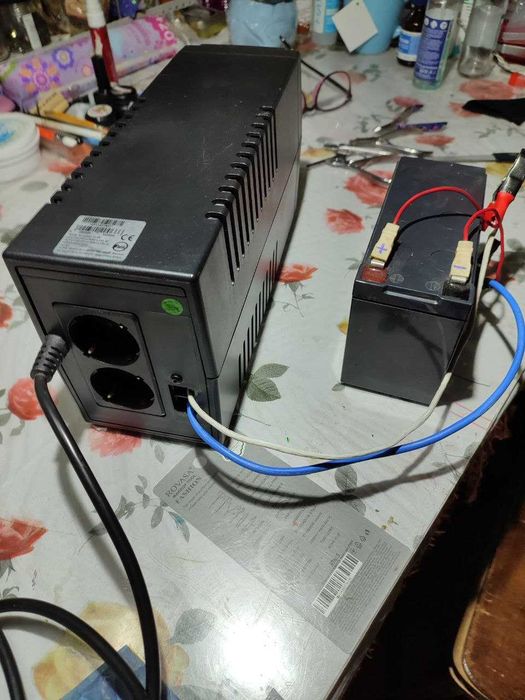 Бесперебойник ИБП ACCUPOWER 650 VA / 360 W  с 12 в 220 вольт