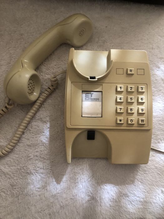 Telefone de teclas analogico anos 90 seculo XX