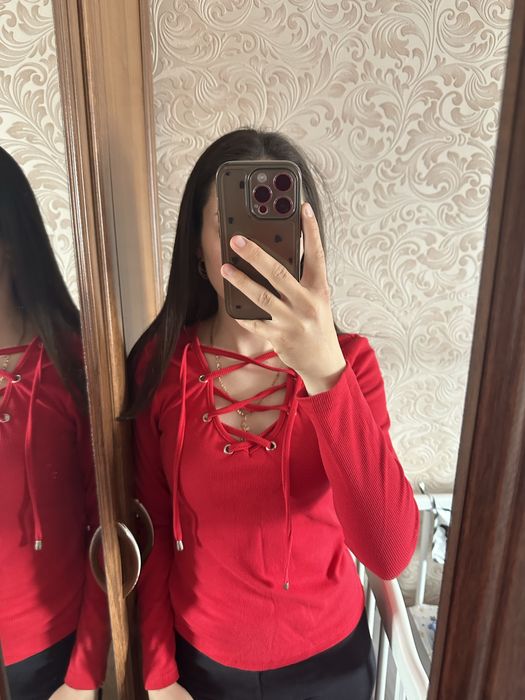 Красива кофтинка в рубчик 42-44 розміру