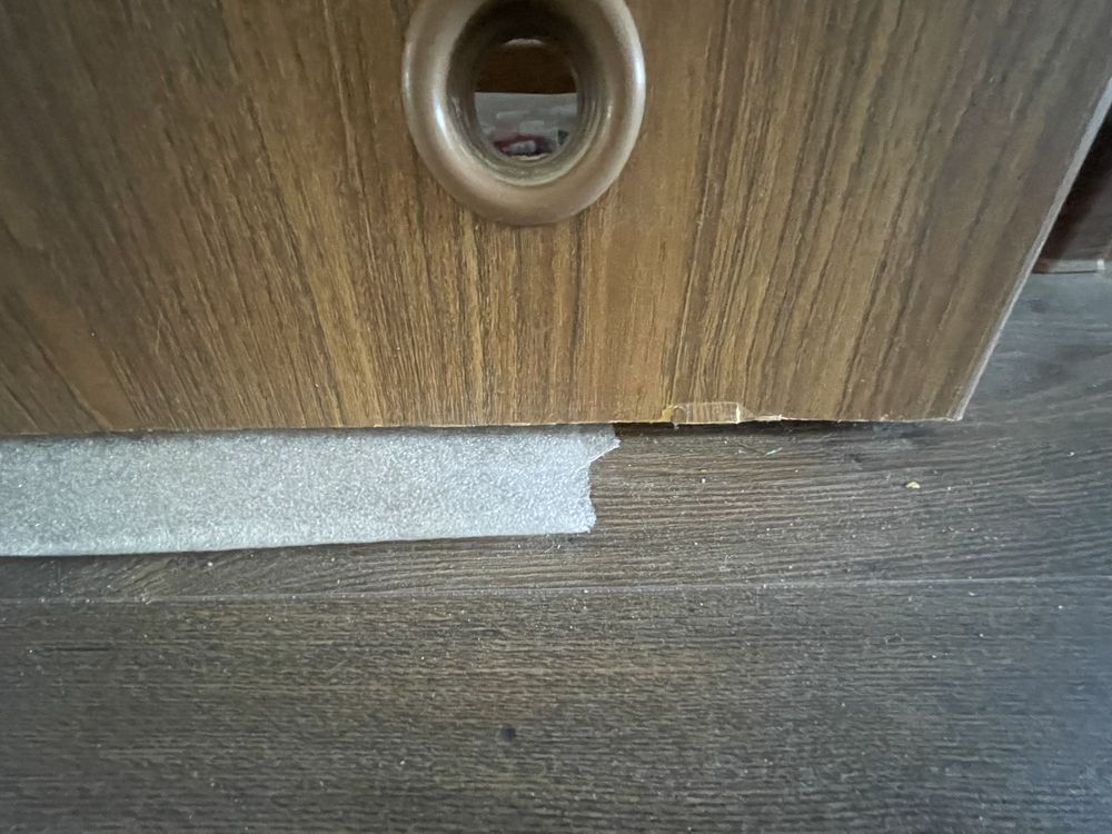 Drzwi łazienkowe 74 ………………..