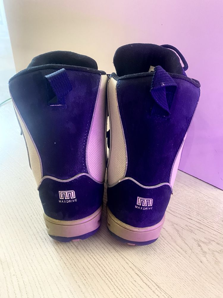 Buty snowboardowe dzieciece roz.35 Maxdrive
