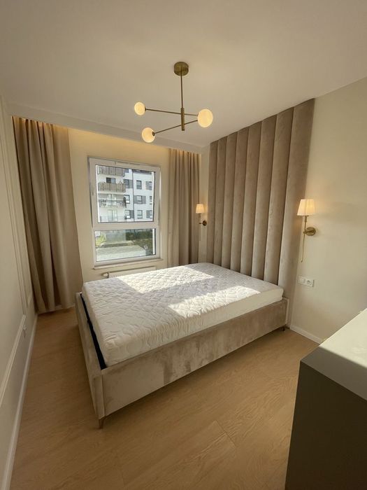 Łóżko panele tapicerowane do ściany łoże sypialnia tapicerowana stelaż