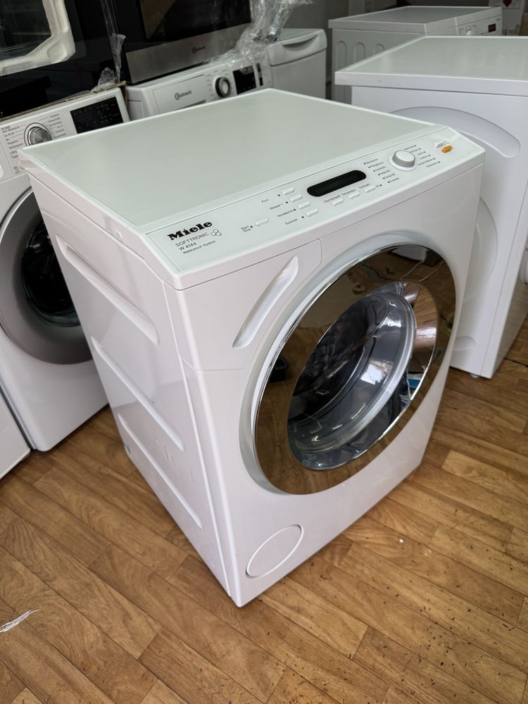 Пральна машина Miele novotronic w973