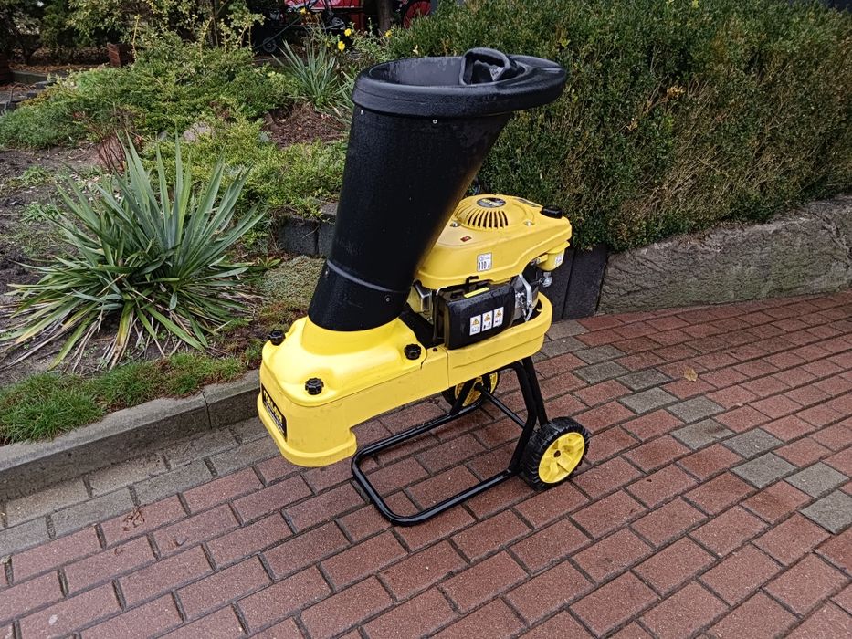 Spalinowy rębak do gałęzi Talon 5KM rozdrabniacz