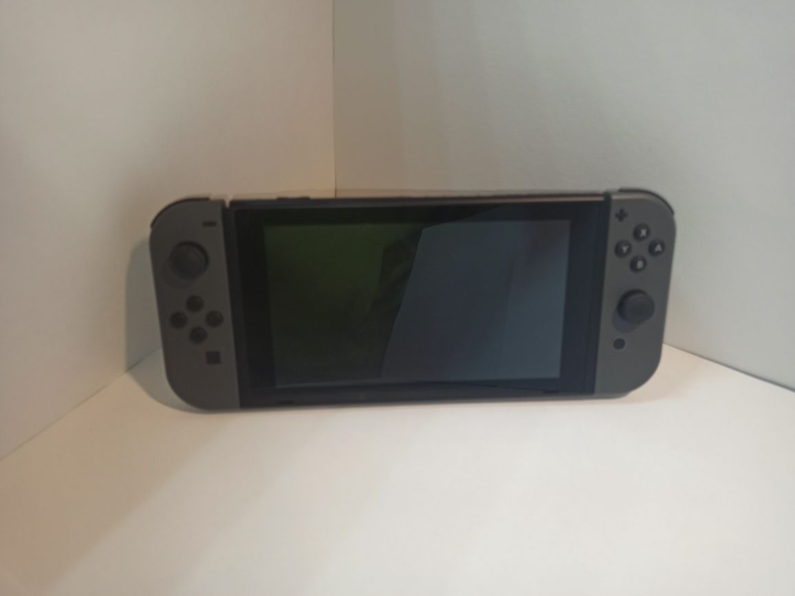 Nintendo switch + ігри