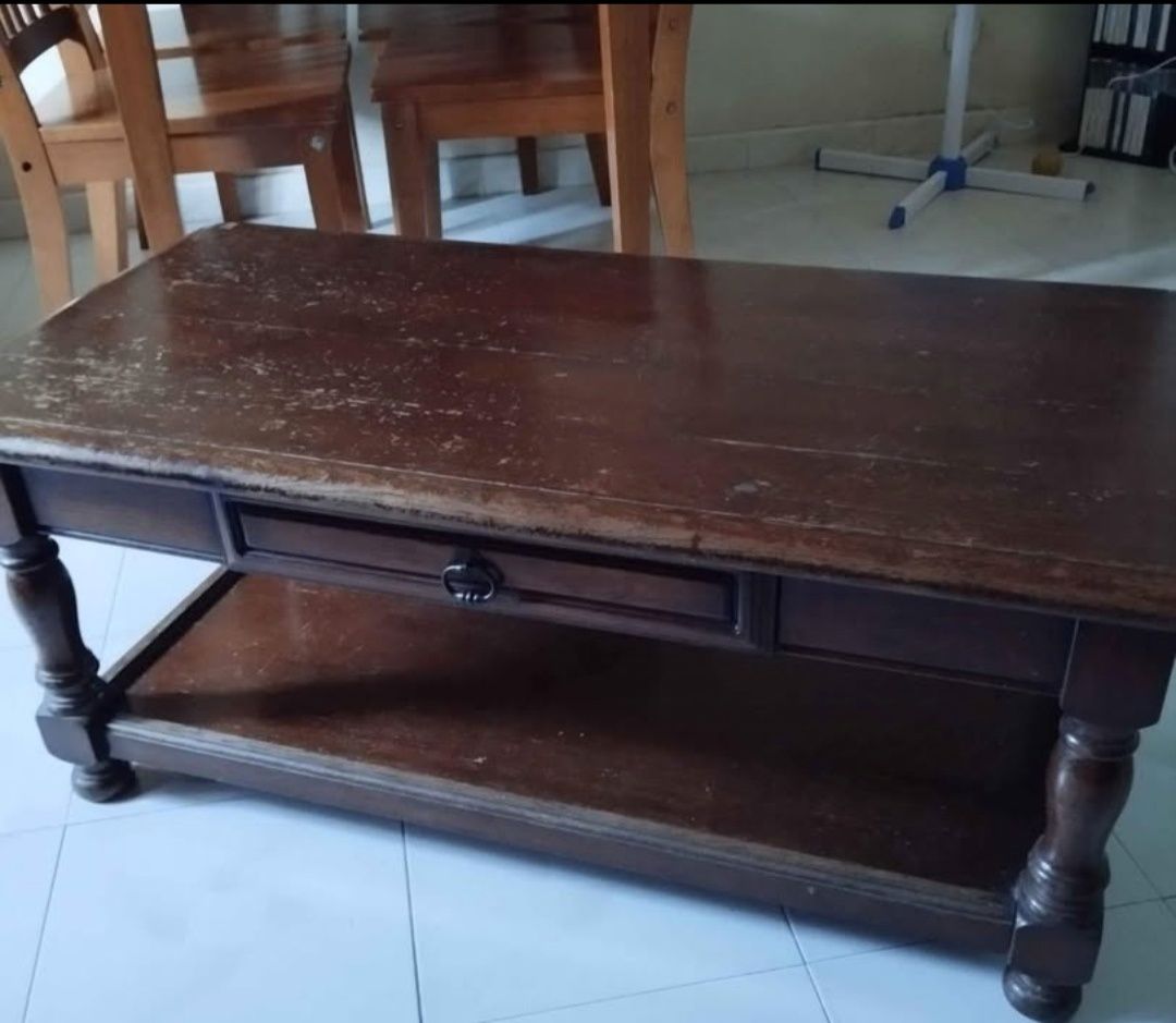 Mesa de centro de madeira