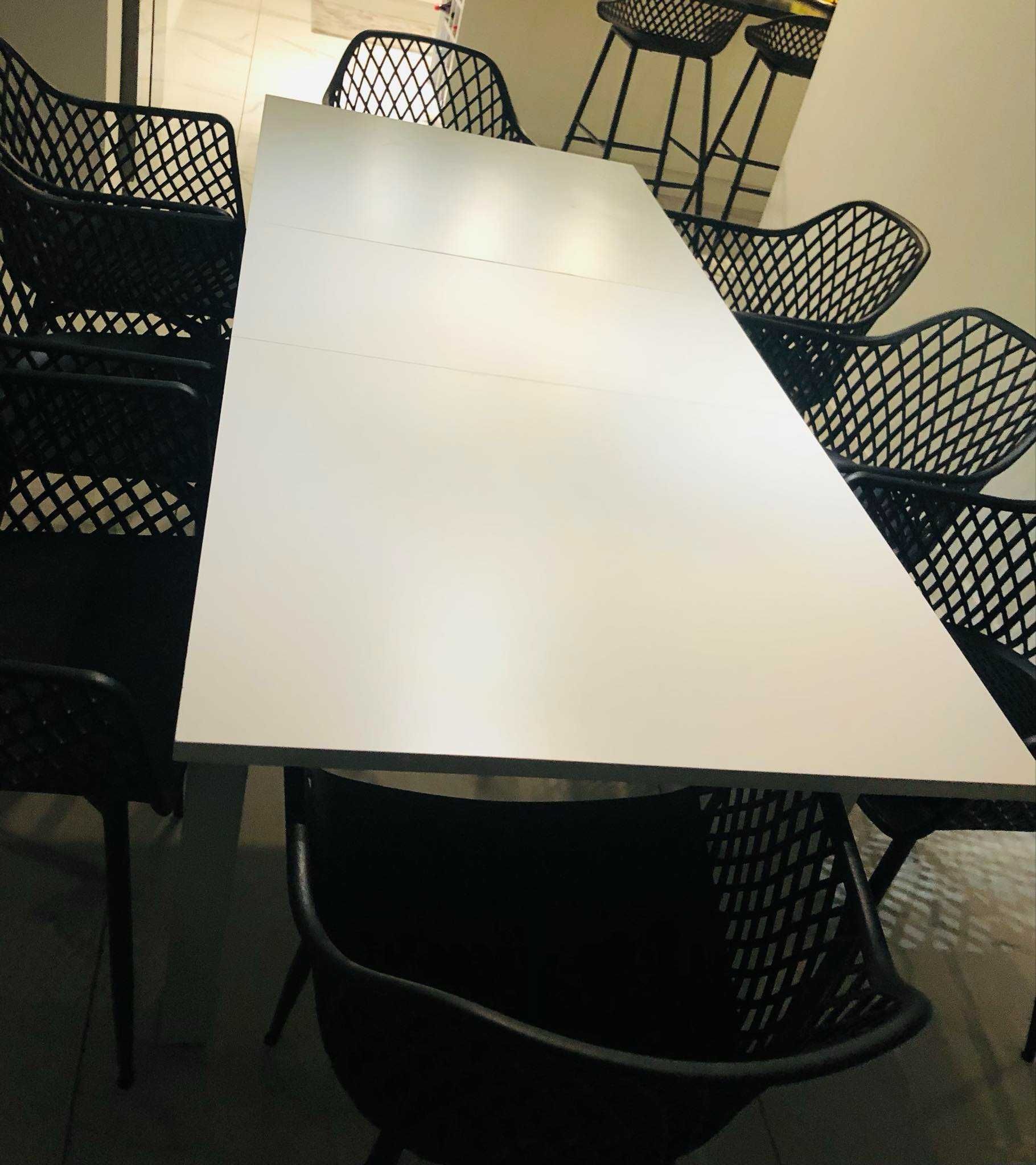 Stół biały do jadalni/ salonu