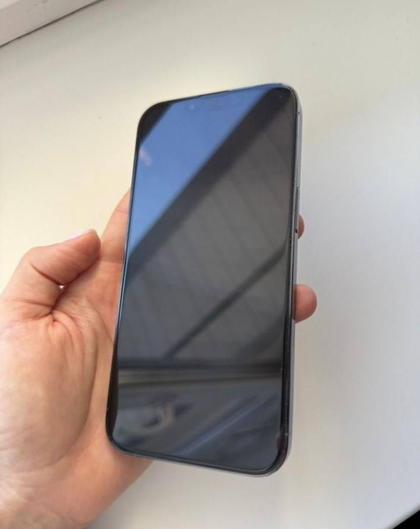 Продам iPhone 13 Pro 256