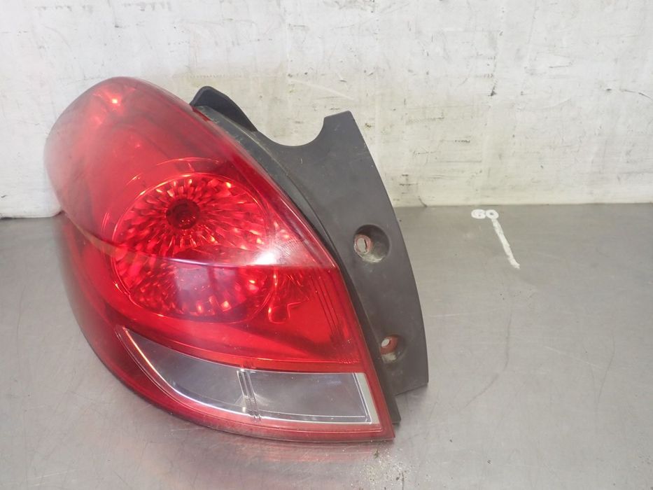 LAMPA LEWA TYLNA RENAULT CLIO III LIFT 1.5