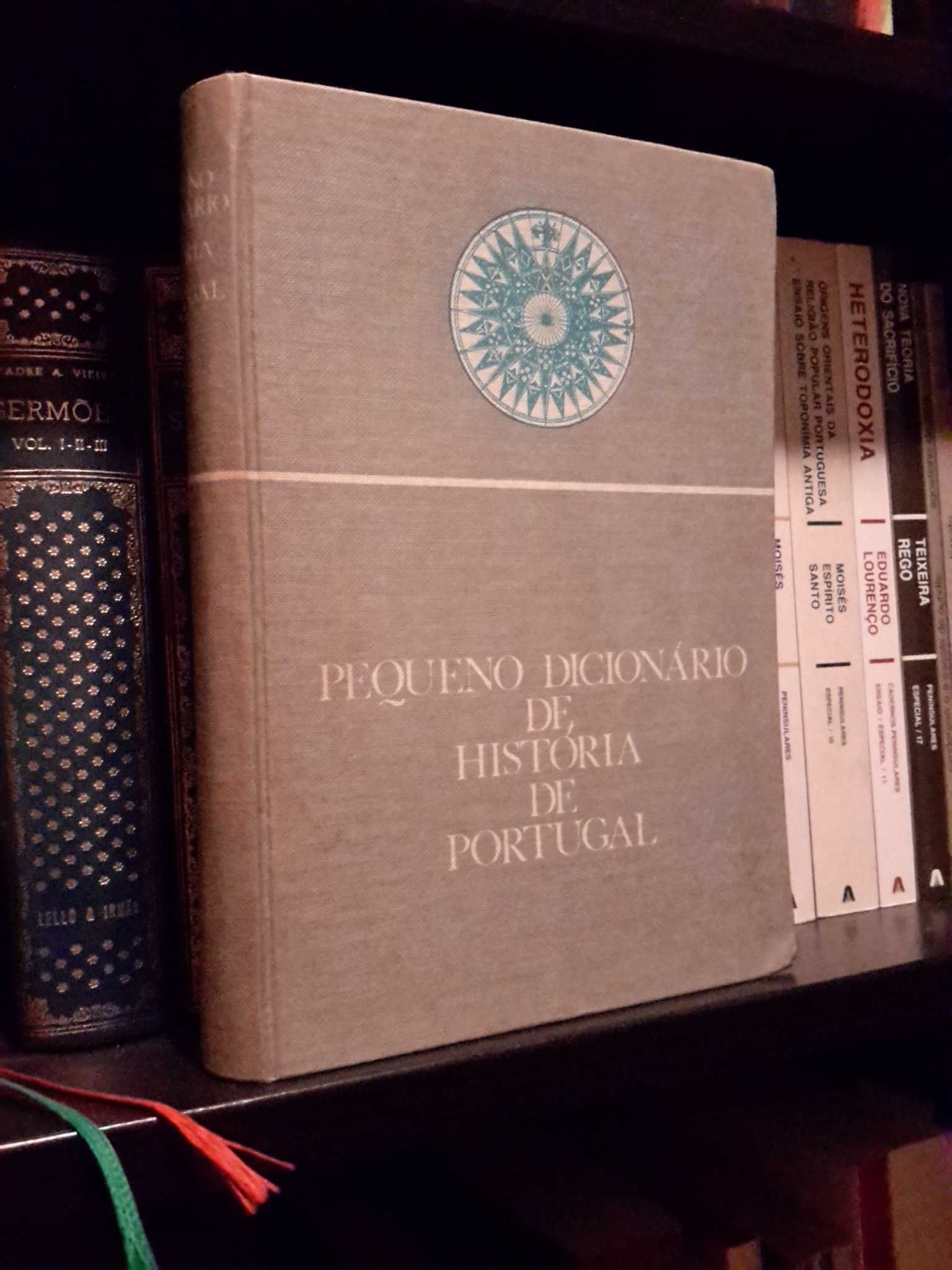 Pequeno Dicionário de História de Portugal (org. Joel Serrão)
