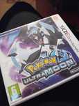 Pokemon ultra moon (só  caixa e manuais )