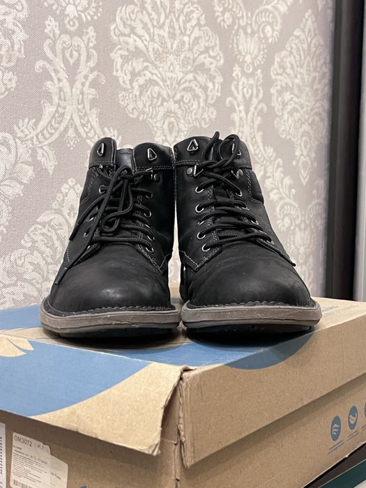 Осінні шкіряні ботинки 41 розмір чоловічі