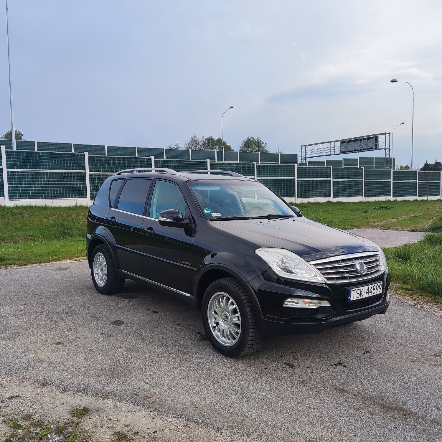 Ssangyong Rexton 2.0 exdi, 4x4, 7os. 160kkm, reduktor, manual,led,rama