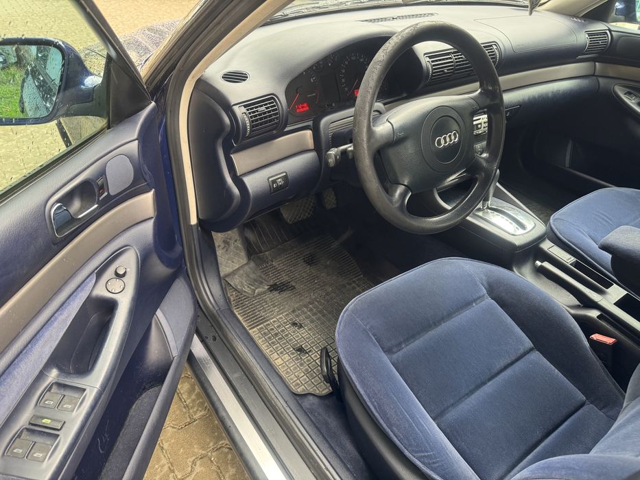 Audi a4b5 polift, 1.8 benzyna, automat