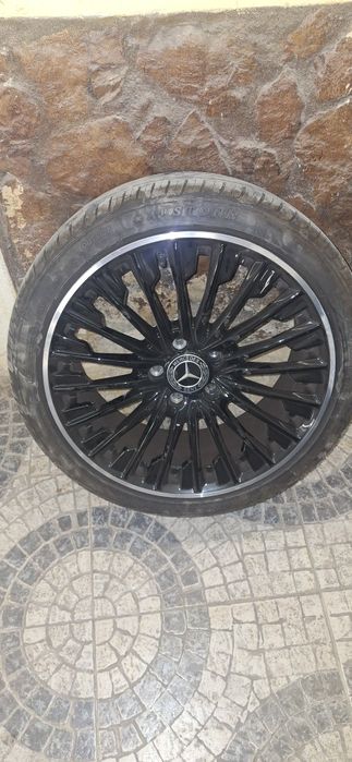 Jantes 18 mercedes impecáveis 750 euros com pneus praticamente novos