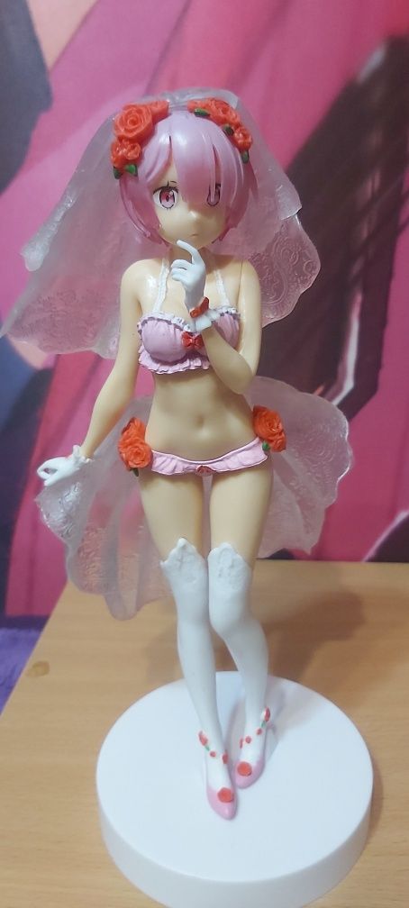 Figurka anime rem ram suknia ślubna różowa