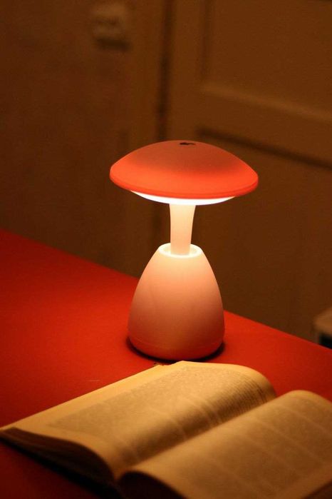 Сенсорний нічник з аккумулятором 1800mАh, настільна LED лампа з USB