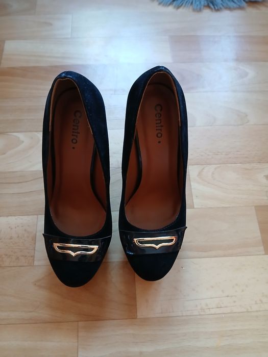 Sprzedam buty firmy Centro