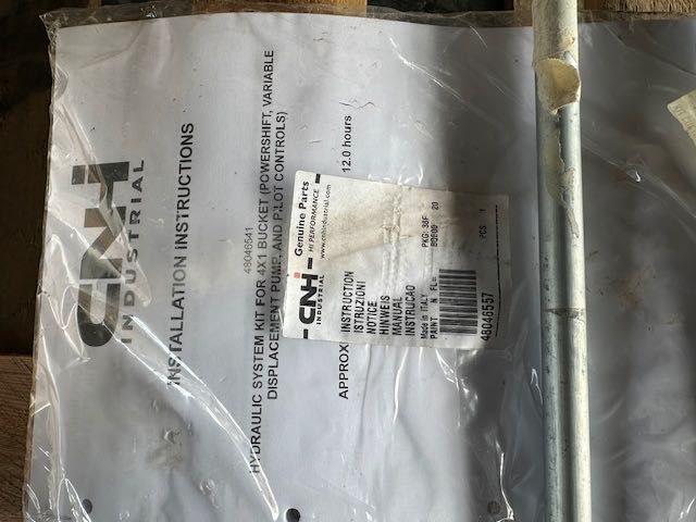 rozdzielacz hydrauliczny z manipulatorem do koparko ładowarki