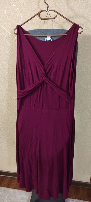 Жіночий одяг (плаття, кофтинки) 50-52 розміру