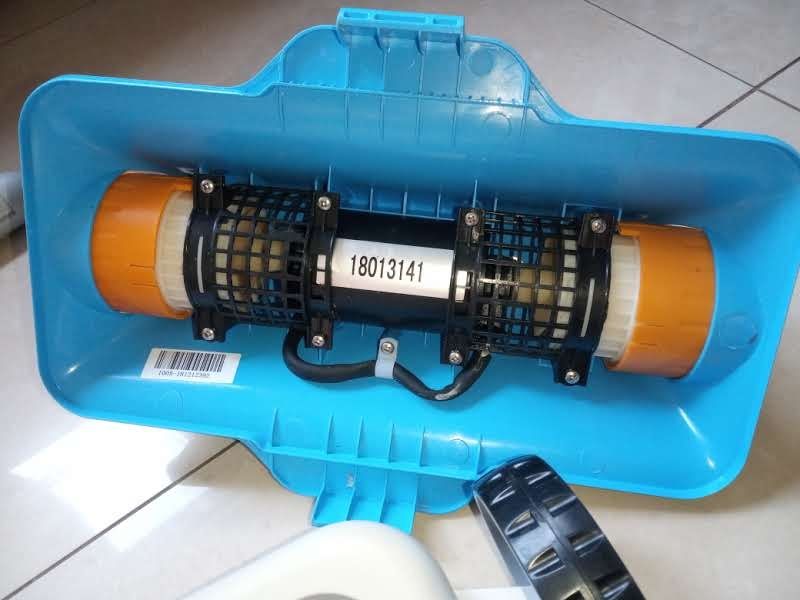 Robot basenowy Steinbach