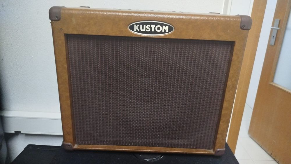 Amplificador Kustom sienna 65