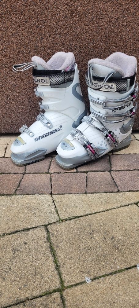 Narty Atomic 120 buty Rossignol 220-235 dziewczynka białe różowe kijki