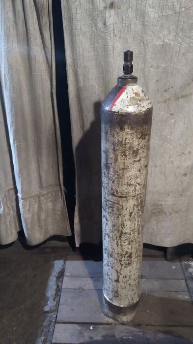 Балон ацетиленовий.