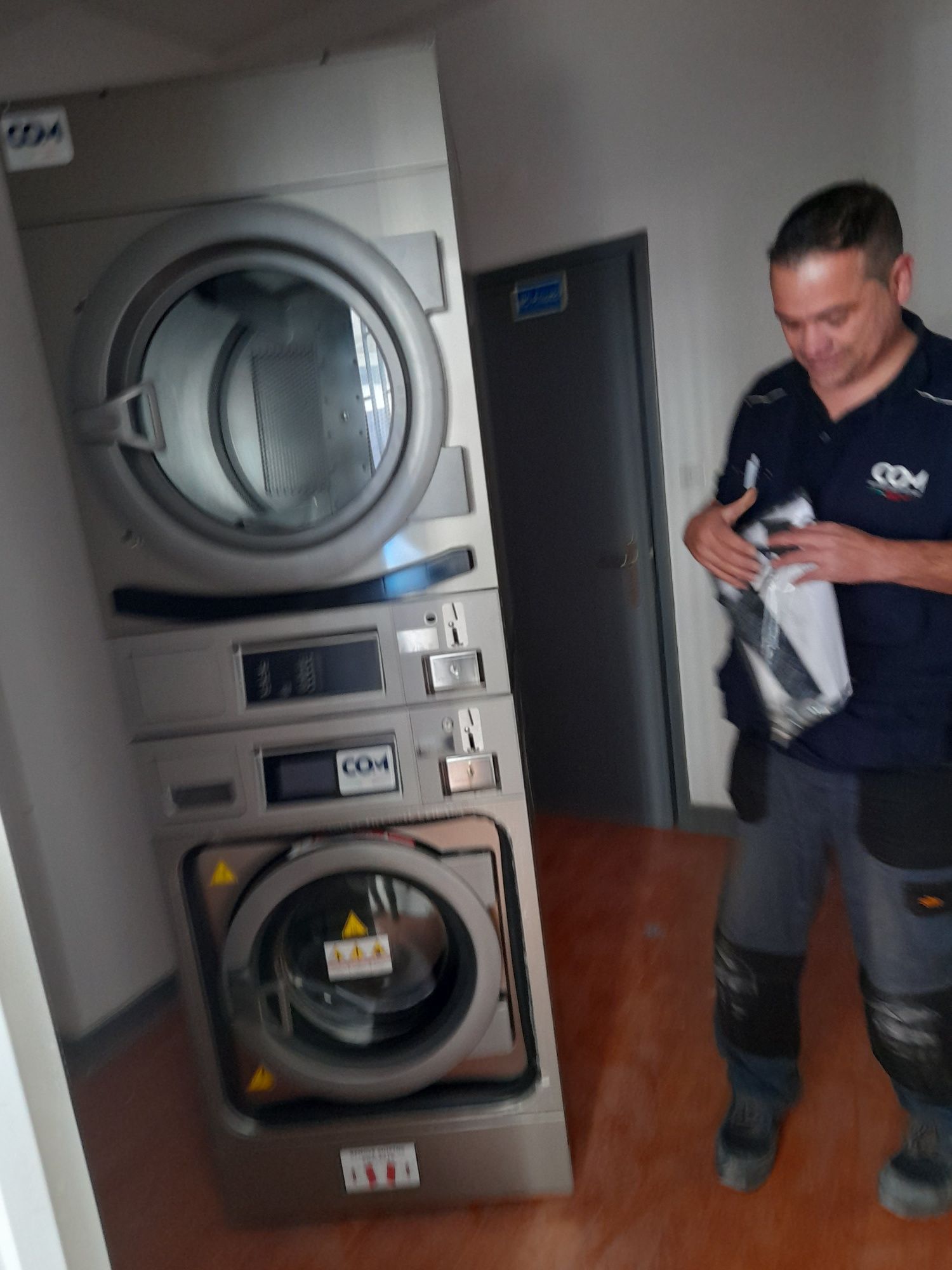 Hoteis,  Residencias Senior Maq lavar , Secadores