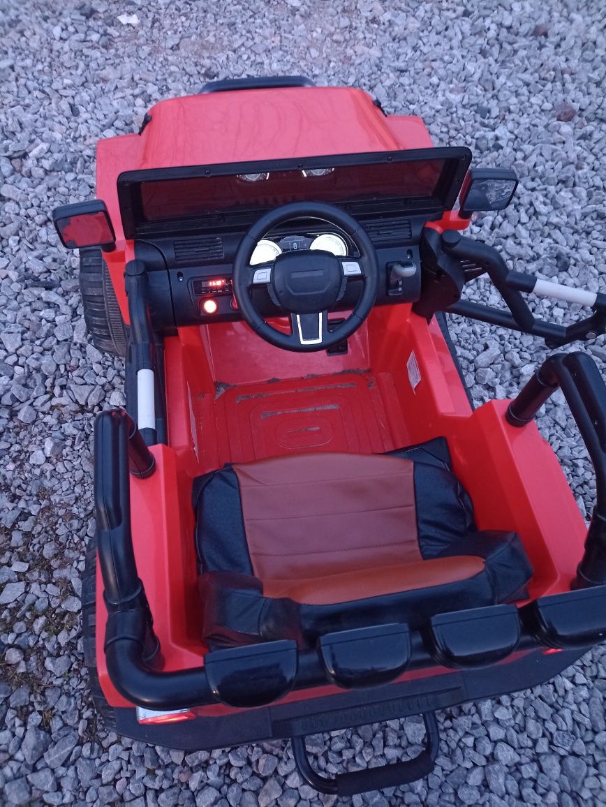 Auto na akumulator