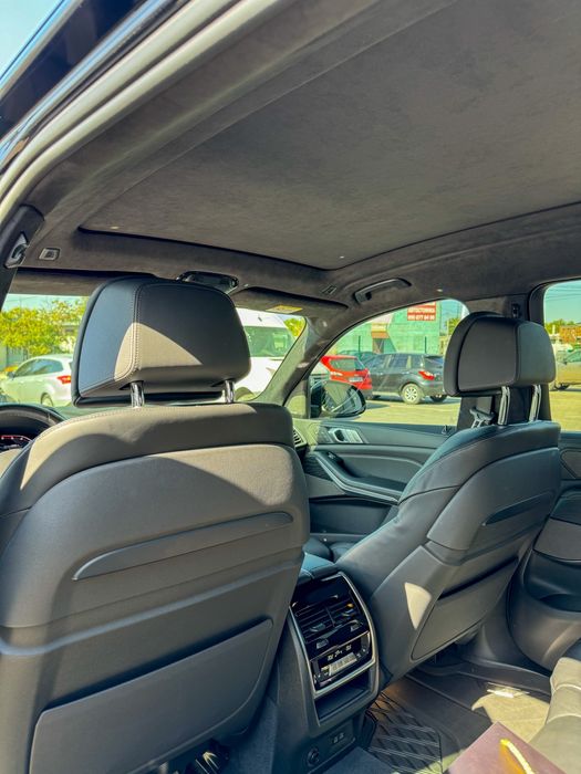 Продам BMW X7 M50D