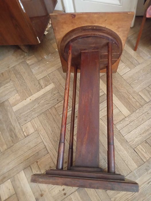 Підставка антикварна дерев’яна, барний столик