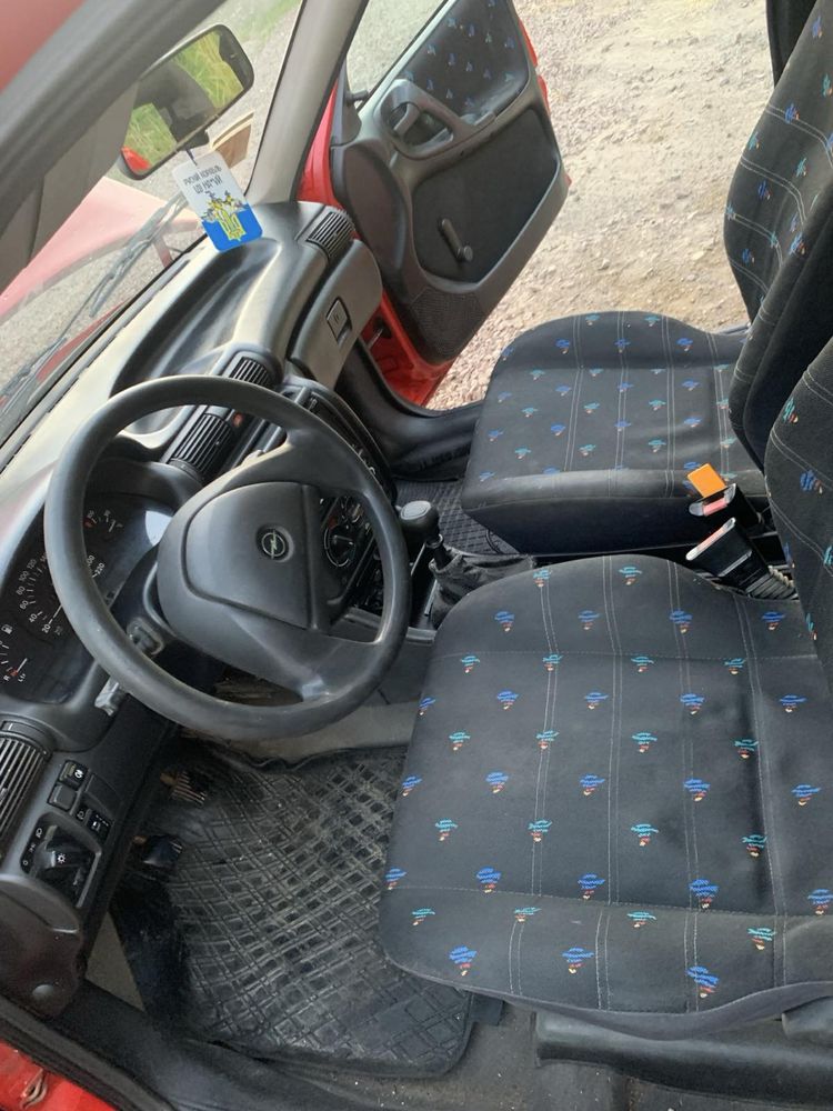 Автомобіль Opel Astra Опель Астра