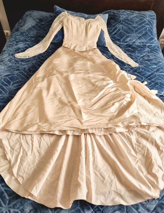 Vestido de noiva cor champanhe Pronoivas