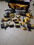 Sprzedam zestaw Dewalt 20V