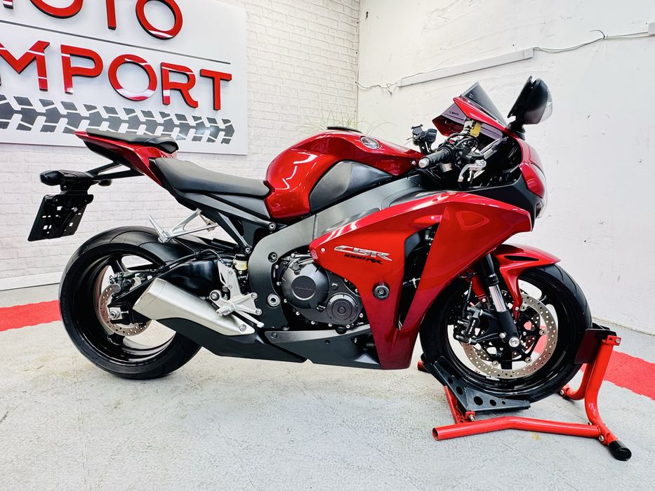 мотоцикл Honda CBR1000RR в оригіналі тільки з Японії