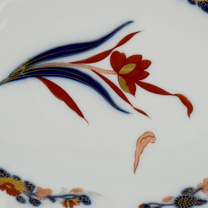 Covilhete em forma de folha, Porcelana Vista Alegre, decoração Imari