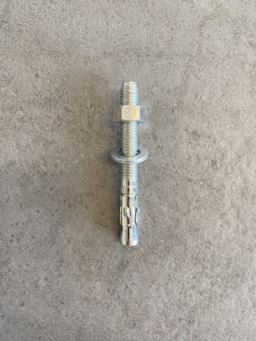 Анкер клиновой 12х100 мм