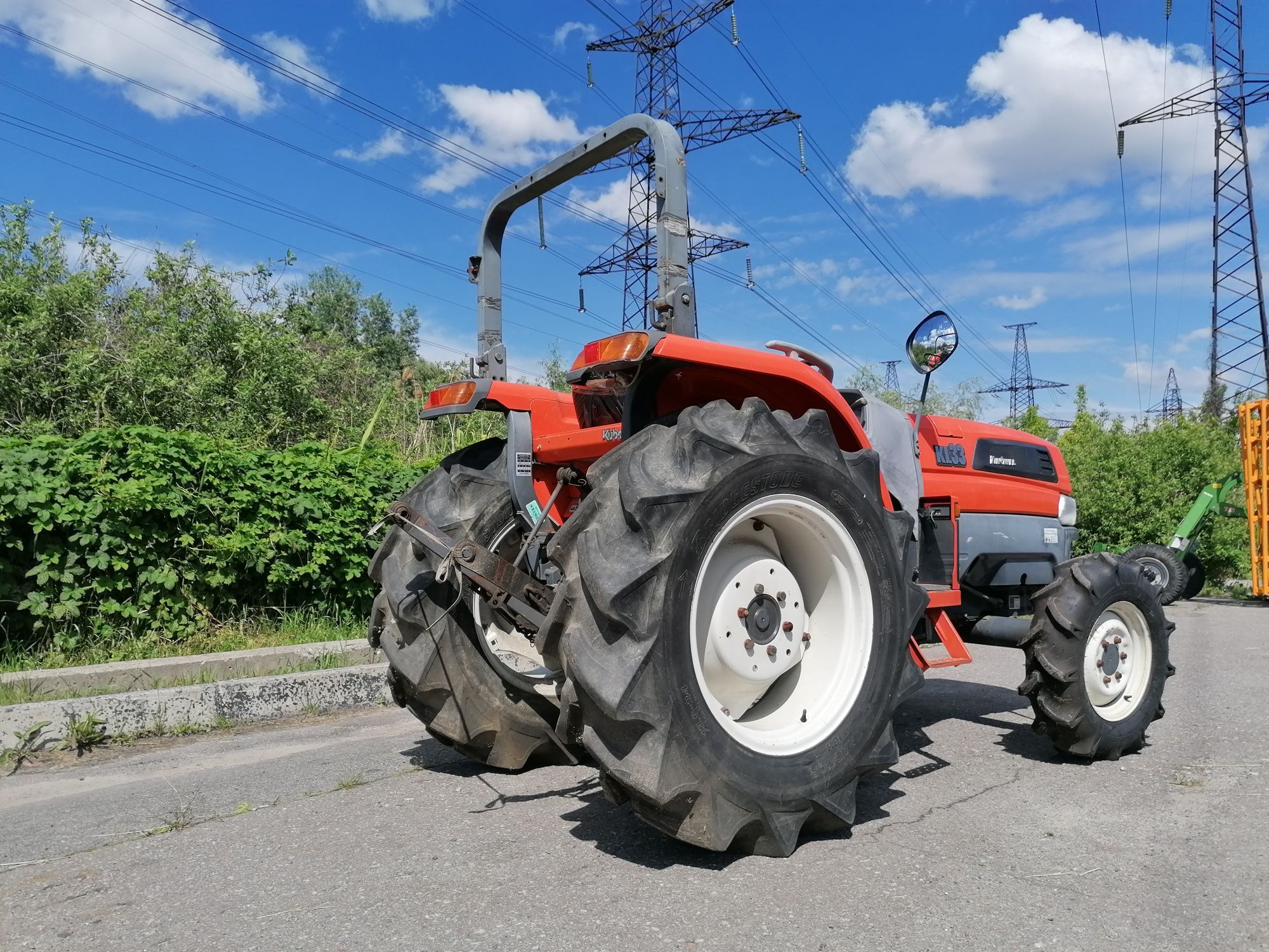 Минитрактор Kubota KL33