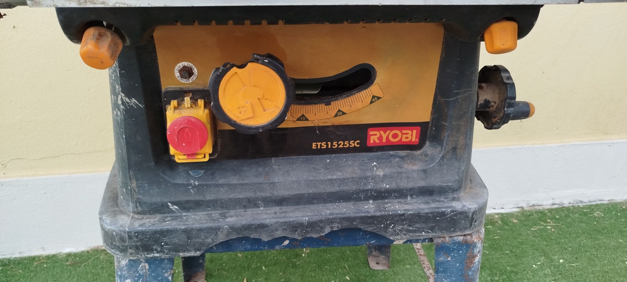Serra de mesa Ryobi ETS1525SC