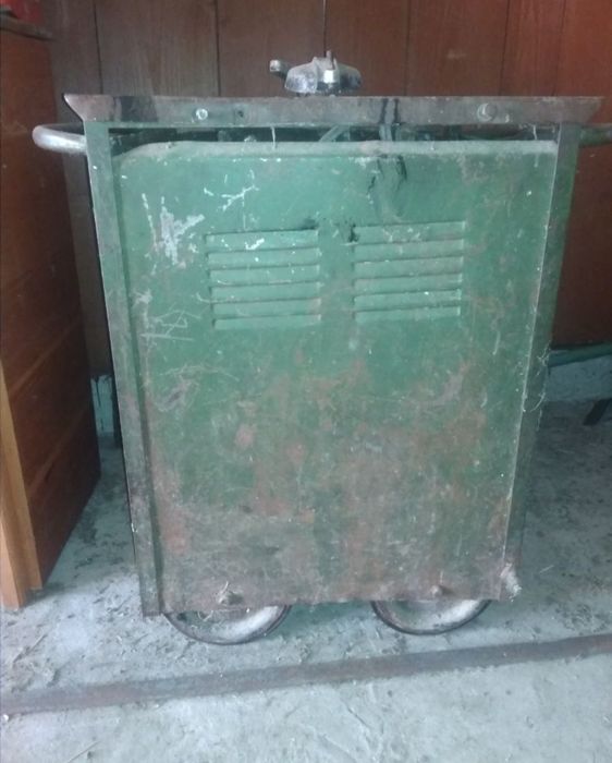 Зварювальний апарат.