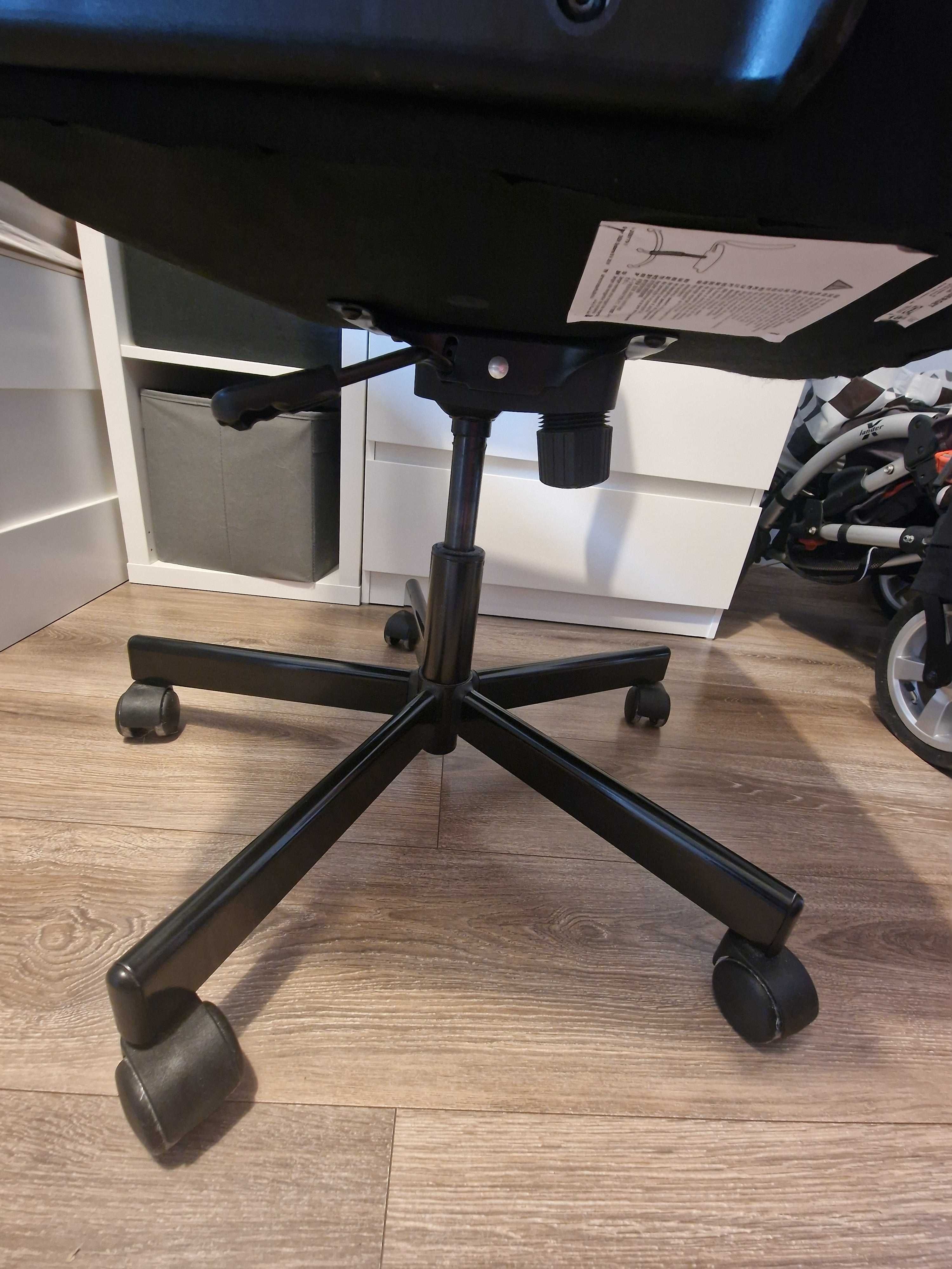 Krzesło obrotowe (Ikea)