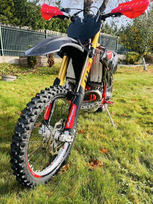 Beta RR 250 Racing po modyfikacjach + GoPro5