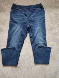 Spodnie jeansowe na gumce