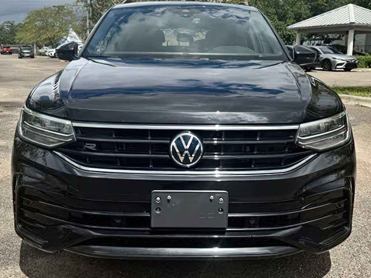 Volkswagen Tiguan SEL 2023