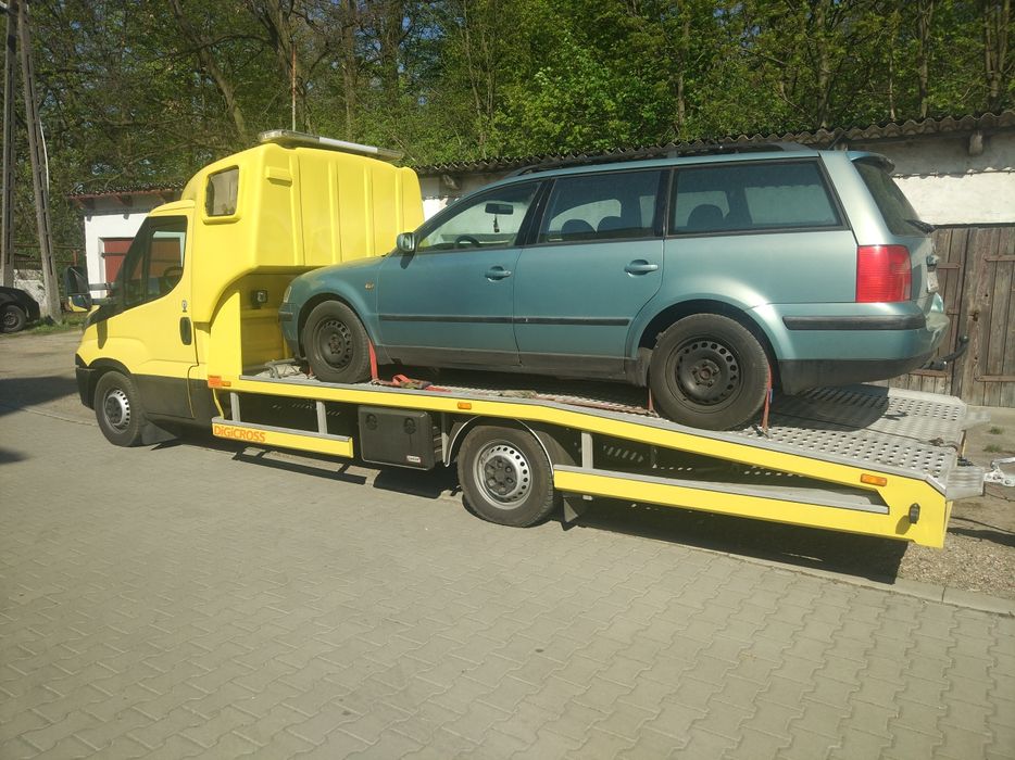 Pomoc Drogowa 24H/7 AutoLaweta AutoPomoc TransportAut Odszkodowania