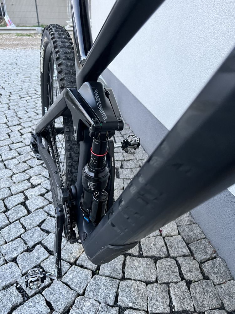 Canyon strive carbon