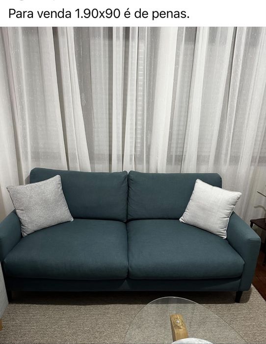 Sofa de penas azul